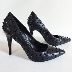 ▪️ SALE ▪️ BCBG Oahu Spiked Heels